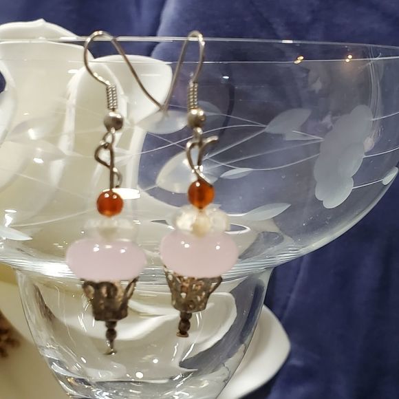 Handmade beaded earrings - Picture 2 of 3